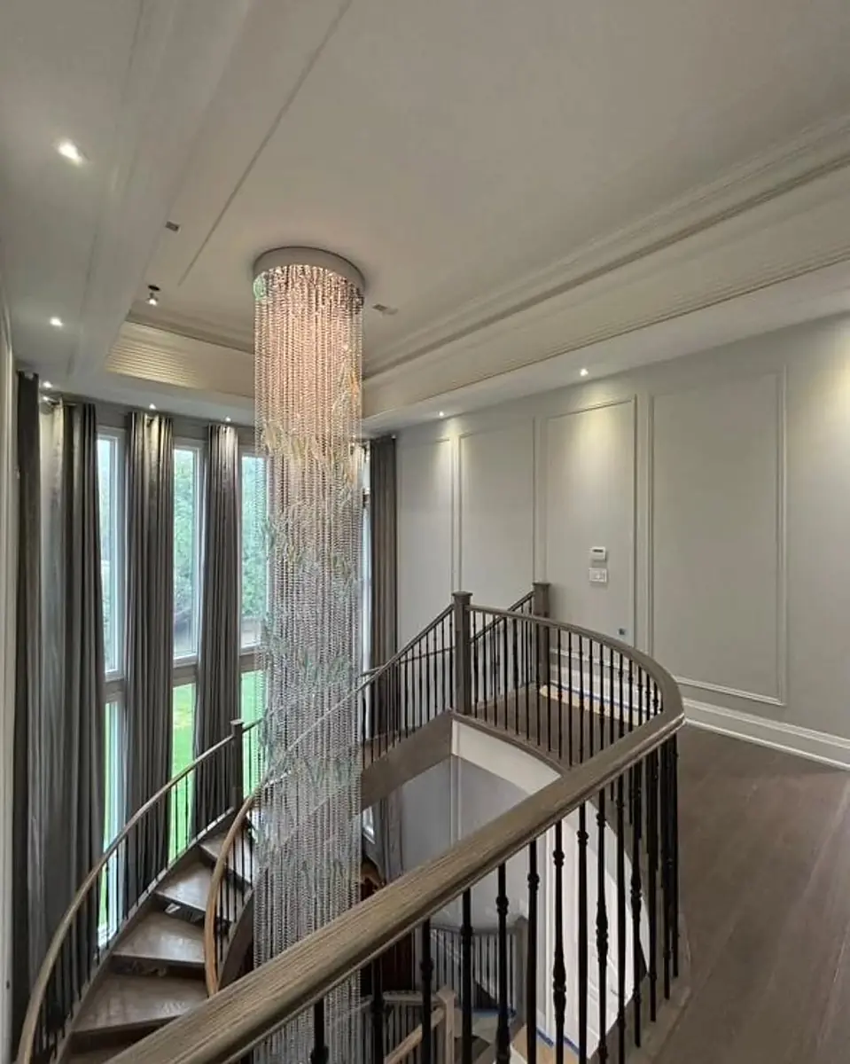 Foyer with staircase